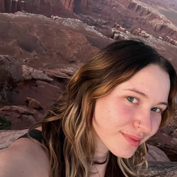 Meet your Posher, Shelby - Picture 1 of 1